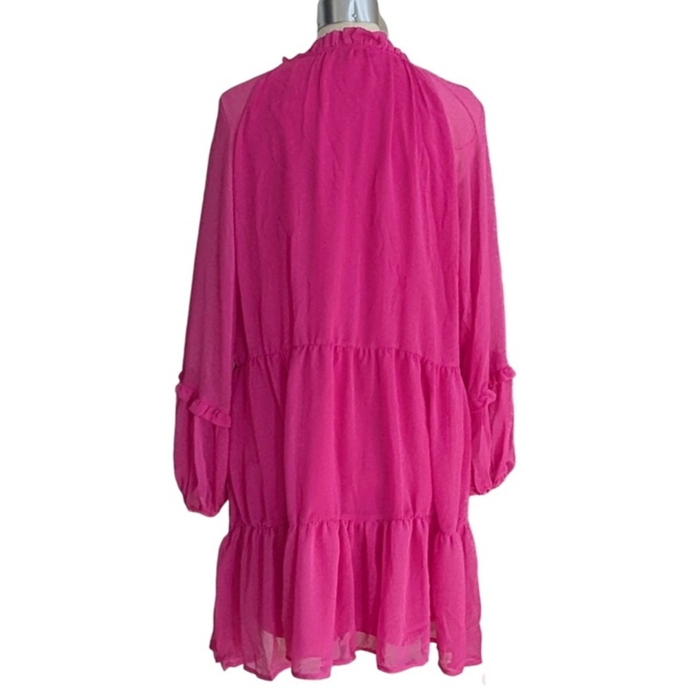 VINCE CAMUTO LIGHTWEIGHT
TIERED DRESS - Picture 2 of 15